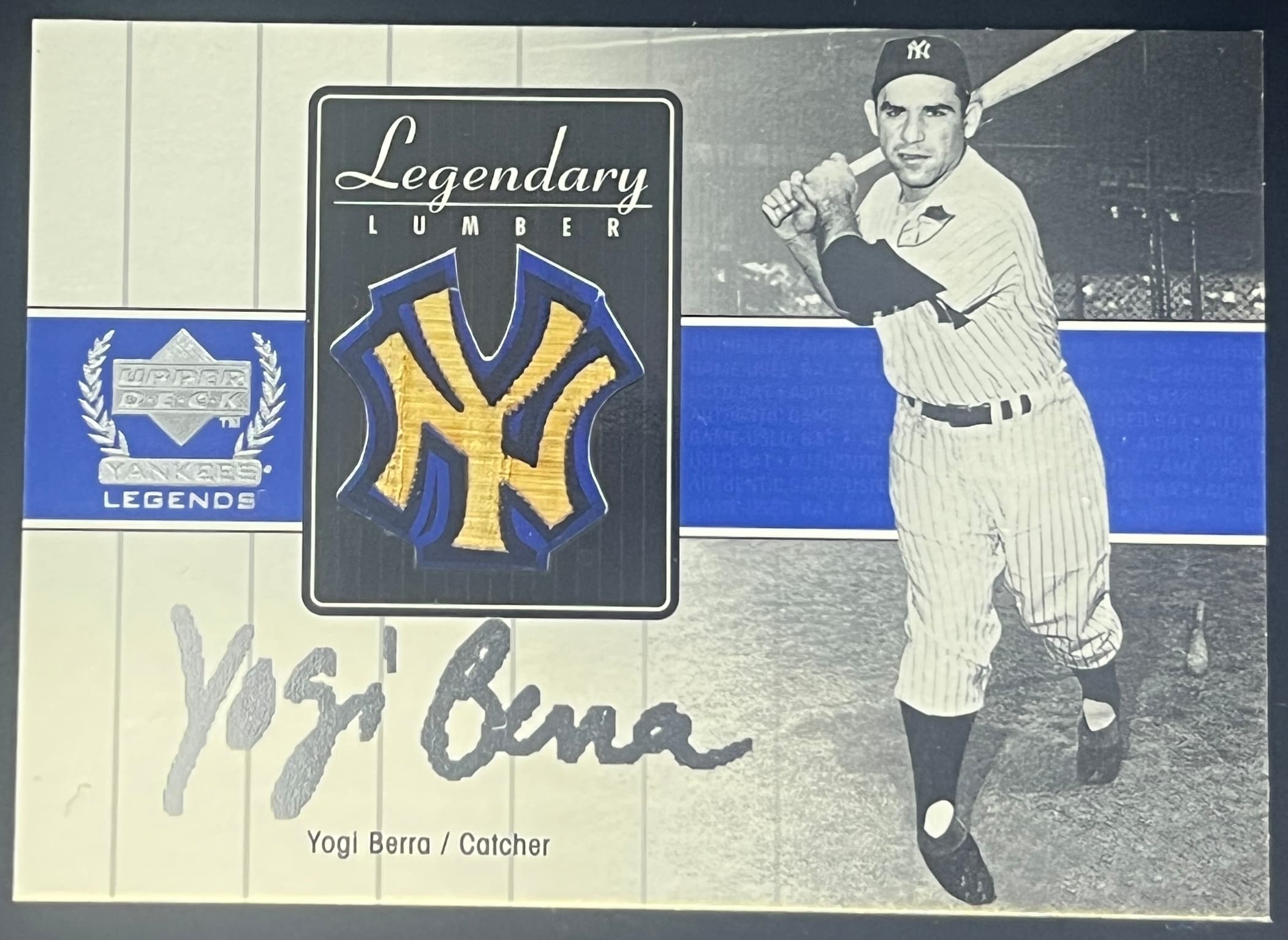 2000 Upper Deck Yankees Legends Legendary Lumber Yogi Berra