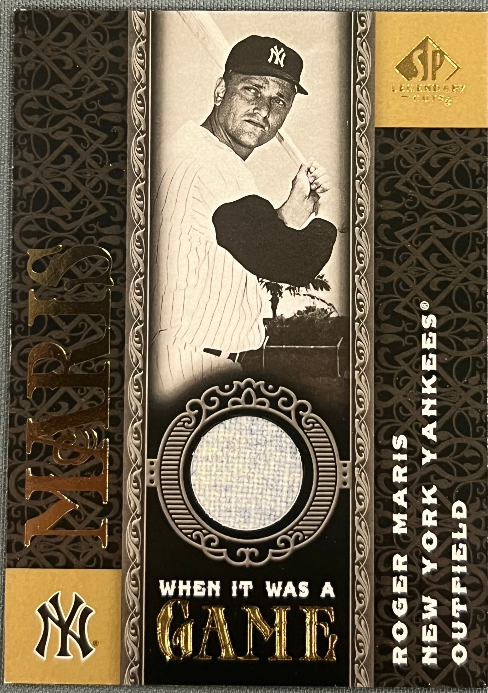 2007 SP Legendary Cuts Roger Maris Game Used Relic
