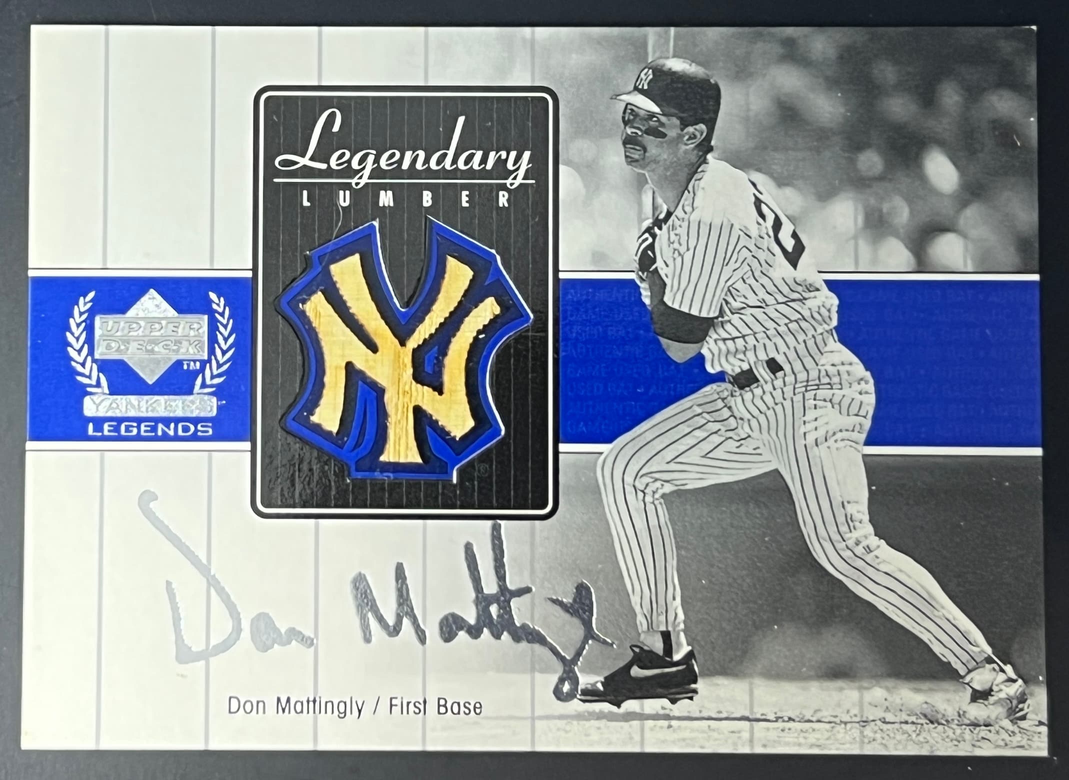 2000 Upper Deck Legendary Lumber Don Mattingly Game Used Bat Relic