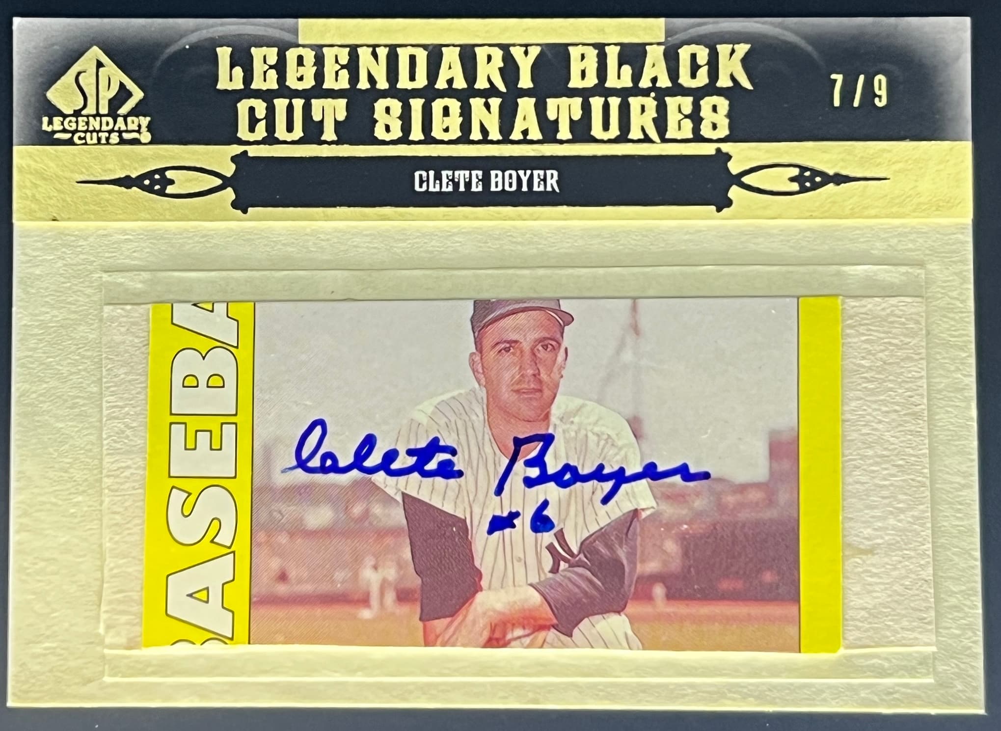 2011 SP Legendary Black Cut Signatures Clete Boyer 7/9