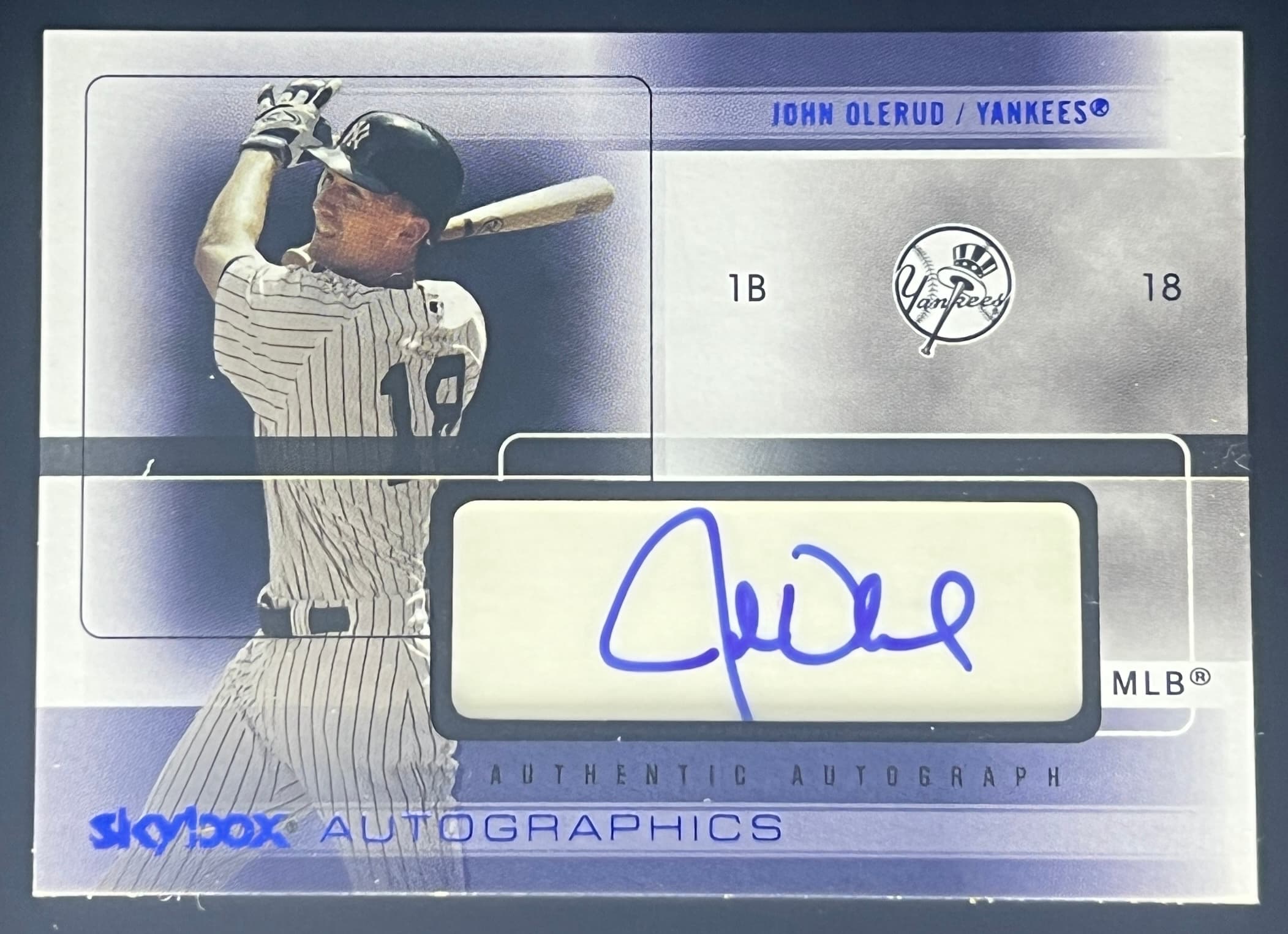 2005 Sky Box Autographics John Olerud